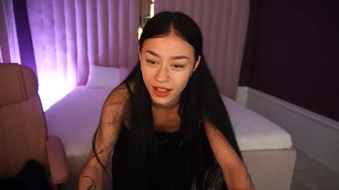 Nellie online show from 10.02.25