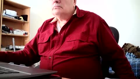 Snapshot of fatbellyitalian3 chatting on 02.14.26 fatbellyitalian3 online show from 02.14.26