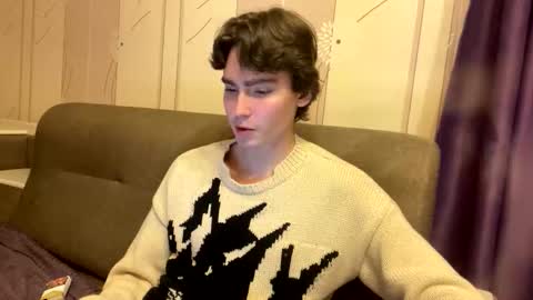 Snapshot of faustfrost chatting on 10.11.25 Faust online show from 10.11.25