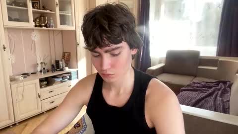 Snapshot of faustfrost chatting on 10.17.25 Faust online show from 10.17.25