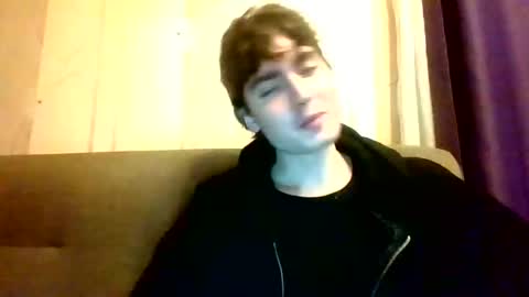 Snapshot of faustfrost chatting on 11.09.25 Faust online show from 11.09.25