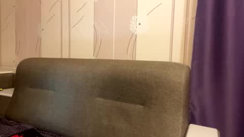 Snapshot of faustfrost chatting on 11.20.25 Faust online show from 11.20.25