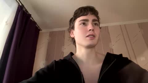 Snapshot of faustfrost chatting on 01.12.26 Faust online show from 01.12.26