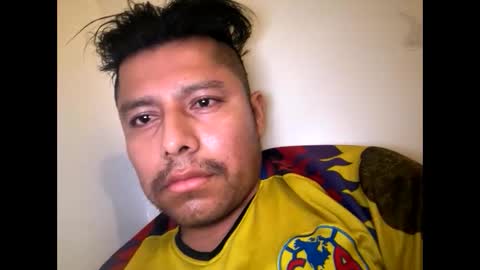 Snapshot of faustomosas6986300791 chatting on 11.27.25 faustomosas6986300791 online show from 11.27.25