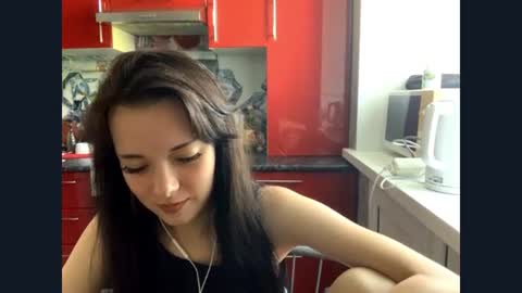 Snapshot of fayehendrik chatting on 07.25.26 Yulia online show from 07.25.26
