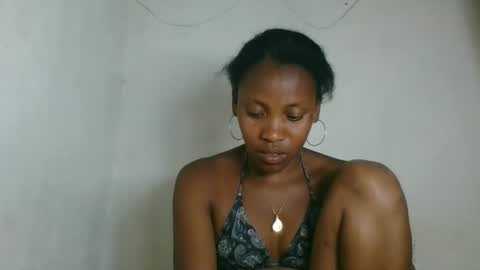 Snapshot of fayence09 chatting on 11.09.25 fayence09 online show from 11.09.25