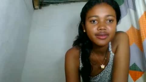 Snapshot of fayence09 chatting on 11.13.25 fayence09 online show from 11.13.25