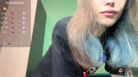 Snapshot of fcherthth chatting on 02.19.26 Mark online show from 02.19.26