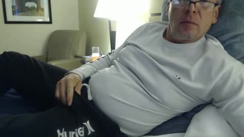 Snapshot of fdguy44 chatting on 05.13.26 K online show from 05.13.26