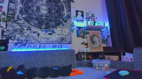 Diva online show from 11.20.25