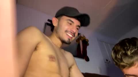 Snapshot of fede69x chatting on 12.21.24 federik online show from 12.21.24