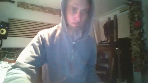 Snapshot of feelfemdom chatting on 03.01.25 feelfemdom online show from 03.01.25