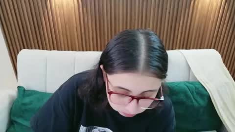 Feelena online show from 06.13.26