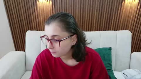 Feelena online show from 06.17.26