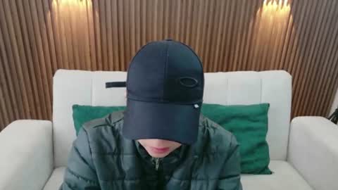 Feelena online show from 07.11.26