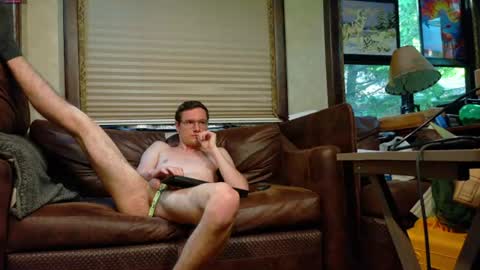 Snapshot of feelingverynaughty chatting on 06.15.26 ask me online show from 06.15.26