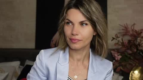 FeliciaKrige online show from 05.04.26