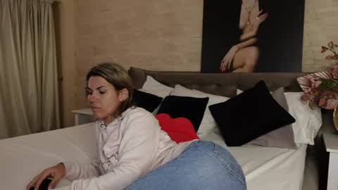 FeliciaKrige online show from 05.19.26