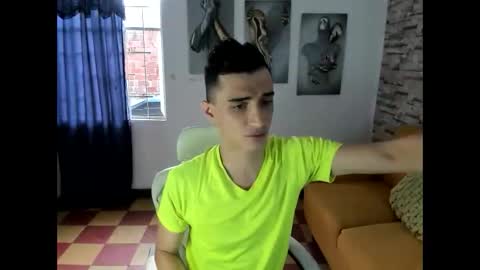 Snapshot of felipe_colinss chatting on 05.18.26 felipe colinss online show from 05.18.26