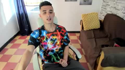 Snapshot of felipe_colinss chatting on 06.01.26 felipe colinss online show from 06.01.26