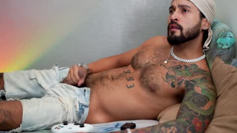 Snapshot of felix_candela chatting on 12.12.24 Felix Candela online show from 12.12.24