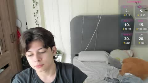 Snapshot of felix_leex chatting on 04.09.26 Felix leex online show from 04.09.26