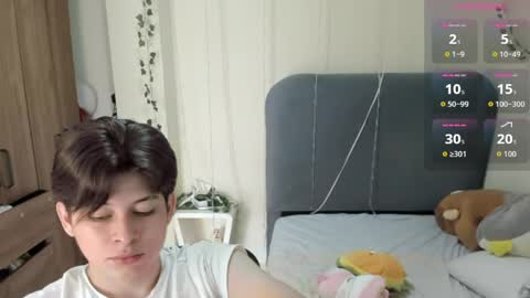 Snapshot of felix_leex chatting on 04.10.26 Felix leex online show from 04.10.26