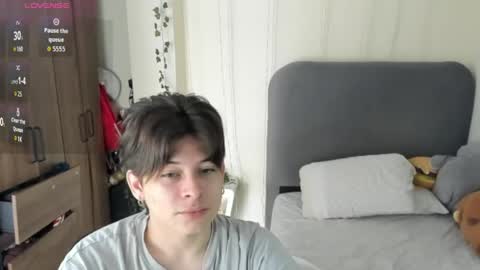 Snapshot of felix_leex chatting on 04.14.26 Felix leex online show from 04.14.26