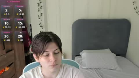 Snapshot of felix_leex chatting on 04.26.26 Felix leex online show from 04.26.26