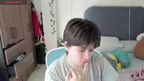 Snapshot of felix_leex chatting on 05.29.26 Felix leex online show from 05.29.26