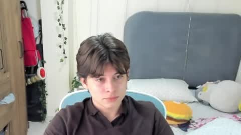 Snapshot of felix_leex chatting on 06.22.26 Felix leex online show from 06.22.26