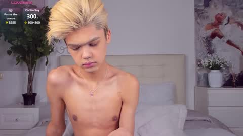 Felix online show from 03.04.25