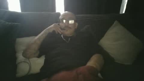 felixrlarios25 online show from 05.04.26