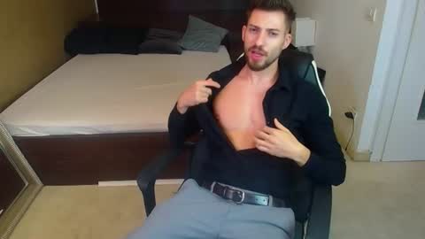 Snapshot of felixrook chatting on 07.15.26 FelixRook online show from 07.15.26