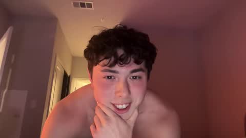 Snapshot of fellowyellow420 chatting on 02.15.26 fellowyellow420 online show from 02.15.26