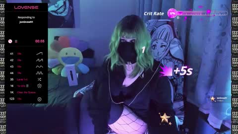 Snapshot of femboymatthew chatting on 11.28.25 FemboyMatthew online show from 11.28.25