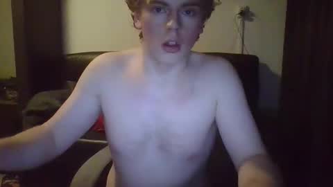 femboysluttt889023 online show from 01.13.26