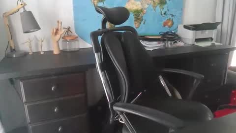 Snapshot of femdomsubby chatting on 03.01.26 femdomsubby online show from 03.01.26