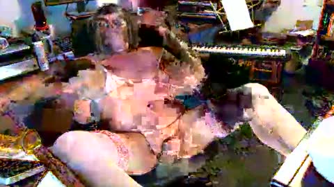 Snapshot of femdra chatting on 01.13.26 Sophia online show from 01.13.26