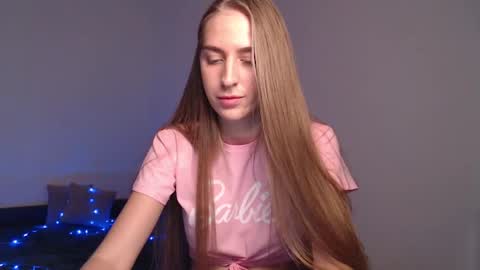 Snapshot of femkedejager chatting on 12.11.24 Femke online show from 12.11.24