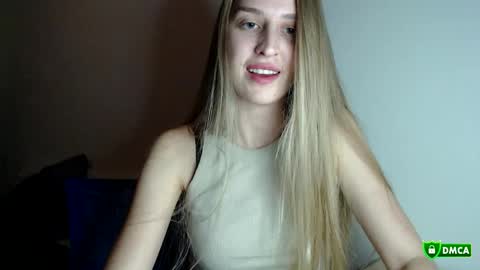 Snapshot of femkedejager chatting on 10.12.25 Femke online show from 10.12.25