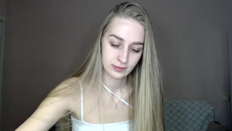 Femke online show from 02.12.26