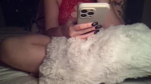 Snapshot of femmefatalebabe chatting on 11.13.25 online show from 11.13.25