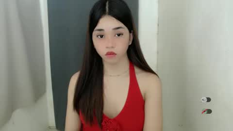 Snapshot of femylove chatting on 01.16.25 YOUR BEAUTIFUL ASIANFHEMY online show from 01.16.25