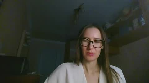 Snapshot of feraliss chatting on 12.18.25 feraliss online show from 12.18.25