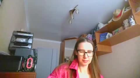 Snapshot of feraliss chatting on 01.19.26 feraliss online show from 01.19.26