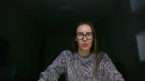 Snapshot of feraliss chatting on 06.11.26 feraliss online show from 06.11.26