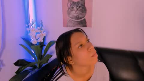 Fernanda online show from 10.18.25