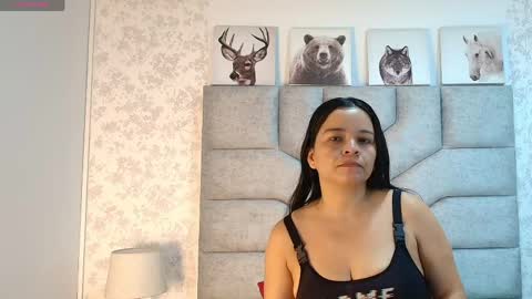 Snapshot of fernanda_hot_swee chatting on 05.14.26 fernanda_hot_swee online show from 05.14.26