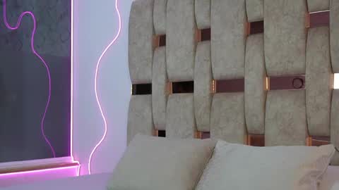 fernanda_thail_ online show from 04.11.26